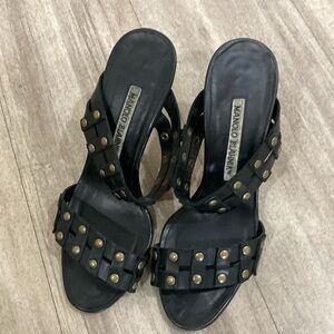 Manolo Blahnik leather kitten heels